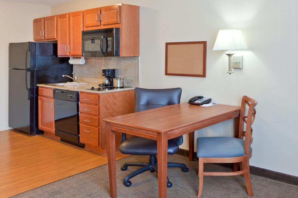 Candlewood Suites Manassas By Ihg מראה חיצוני תמונה