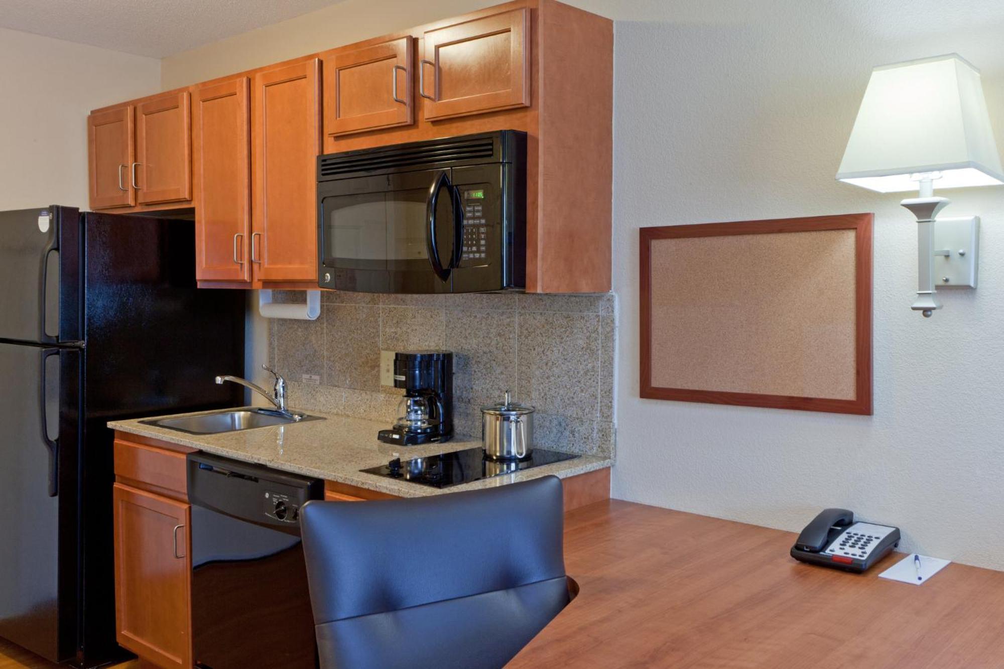 Candlewood Suites Manassas By Ihg מראה חיצוני תמונה